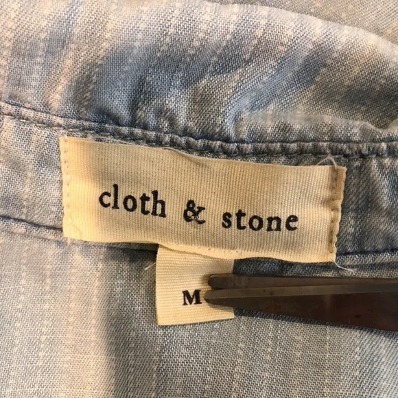 Anthropologie Cloth & Stone Light Wash Chambray Striped Tunic Dress Size M - Picture 7 of 8